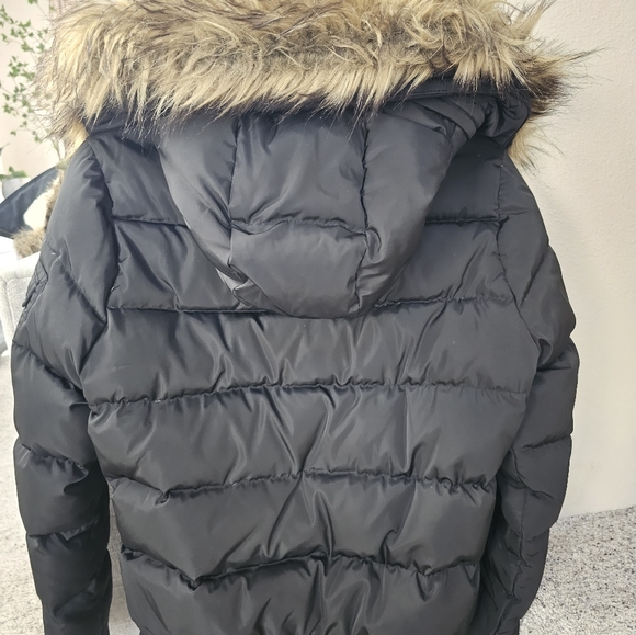 Michael Kors Puffer Jacket - Picture 5 of 7